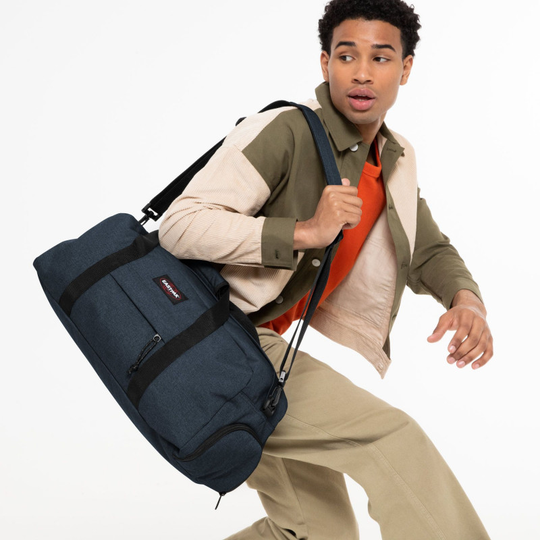 Eastpak Stand More Triple Denim -laukku