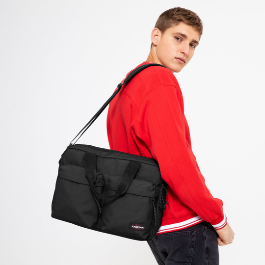 Eastpak Tomsin Black laukku